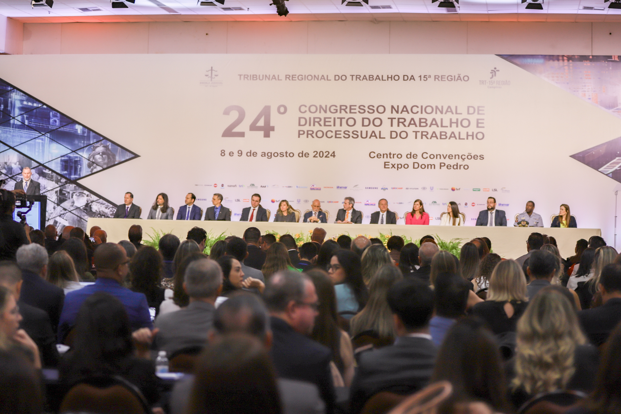 No momento, você está visualizando “JT é pilar essencial para a promoção dos direitos sociais”, diz presidente do TRT na abertura do 24º Congresso