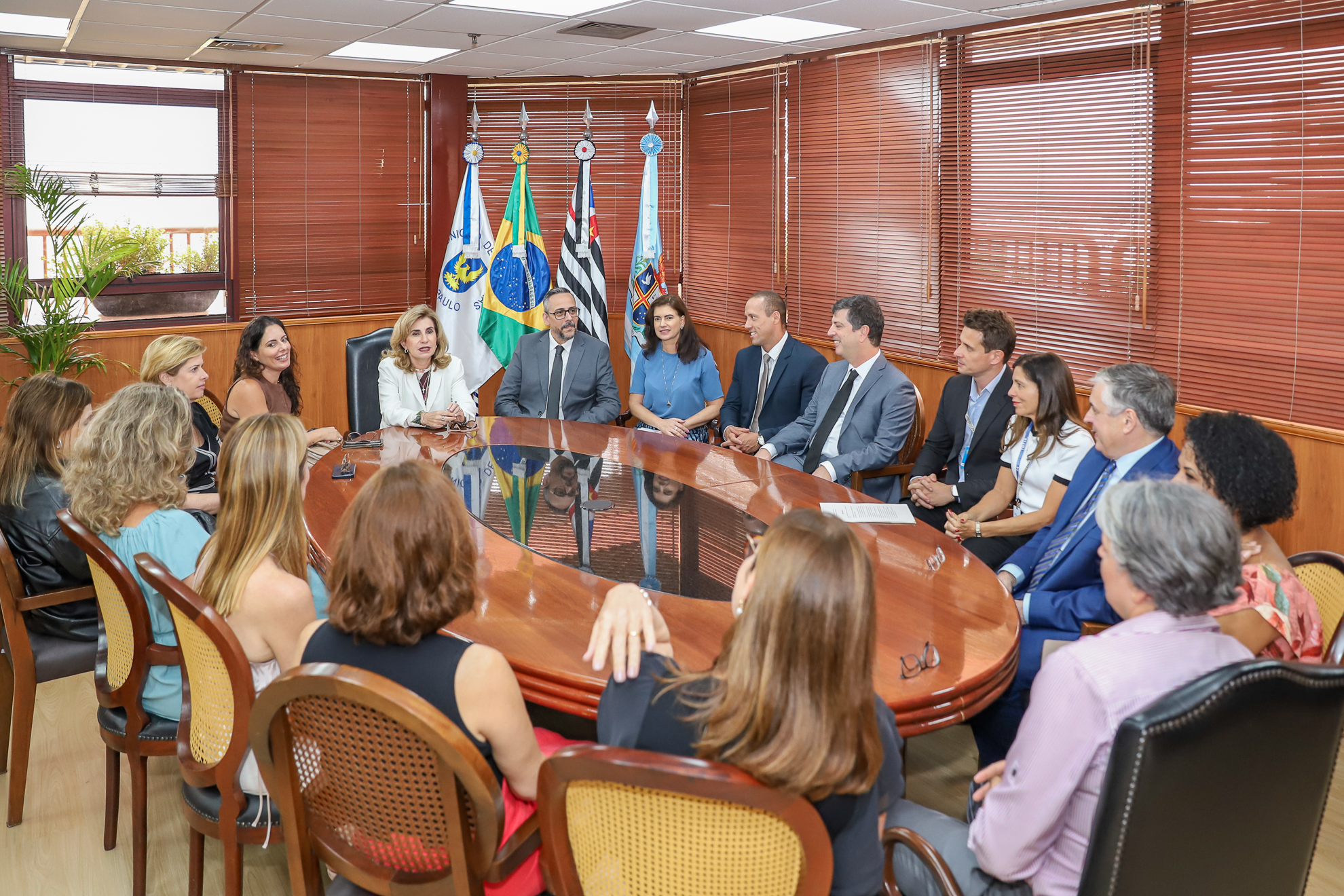 No momento, você está visualizando Presidência recebe visita institucional de magistrados e gestores do FT de Campinas