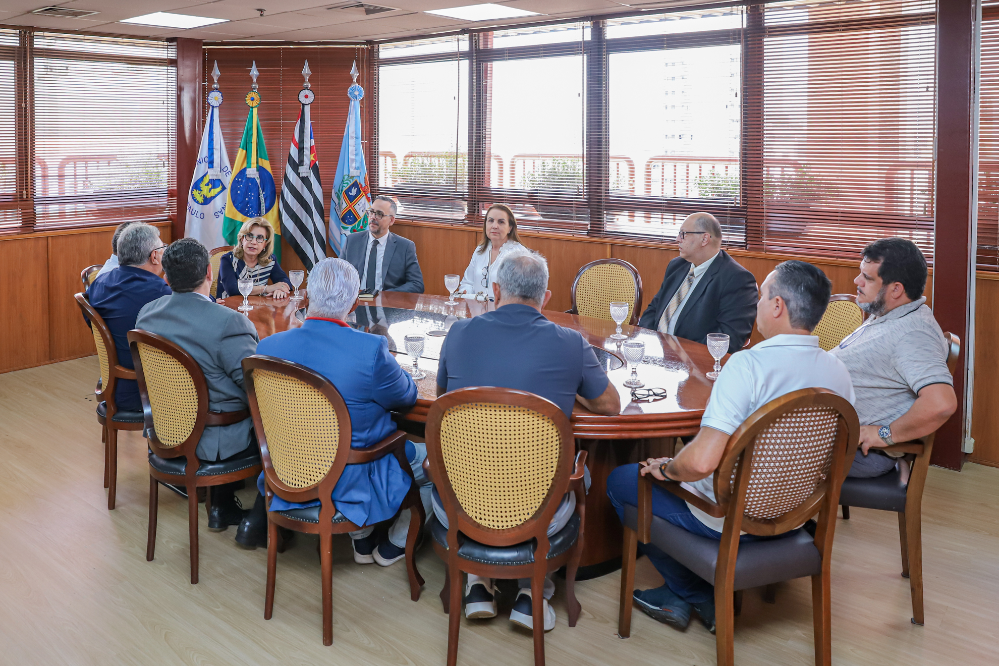 No momento, você está visualizando Presidência recebe visita institucional de representantes da Federação dos Frentistas