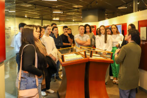 Leia mais sobre o artigo Estudantes de Direito visitam o TRT-15