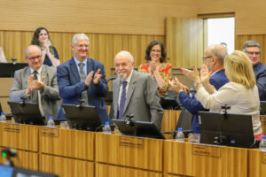 Leia mais sobre o artigo Desembargador Gerson Pistori participa de sua última sessão do Pleno