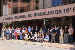 Leia mais sobre o artigo TRT-15 recebe visita de estudantes da Anhanguera, Mackenzie e Uniesi