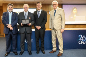 Leia mais sobre o artigo TRT-15 recebe selo “Tribunal Amigo da Pessoa Idosa” por ações de promoção de direitos e atendimento prioritário