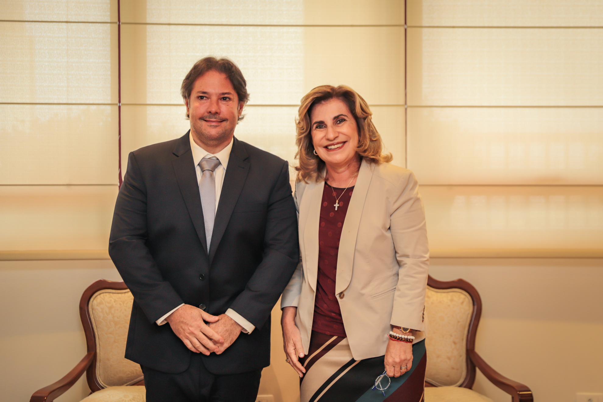 No momento, você está visualizando Juiz Arthur Albertin Neto toma posse como titular da VT de Teodoro Sampaio