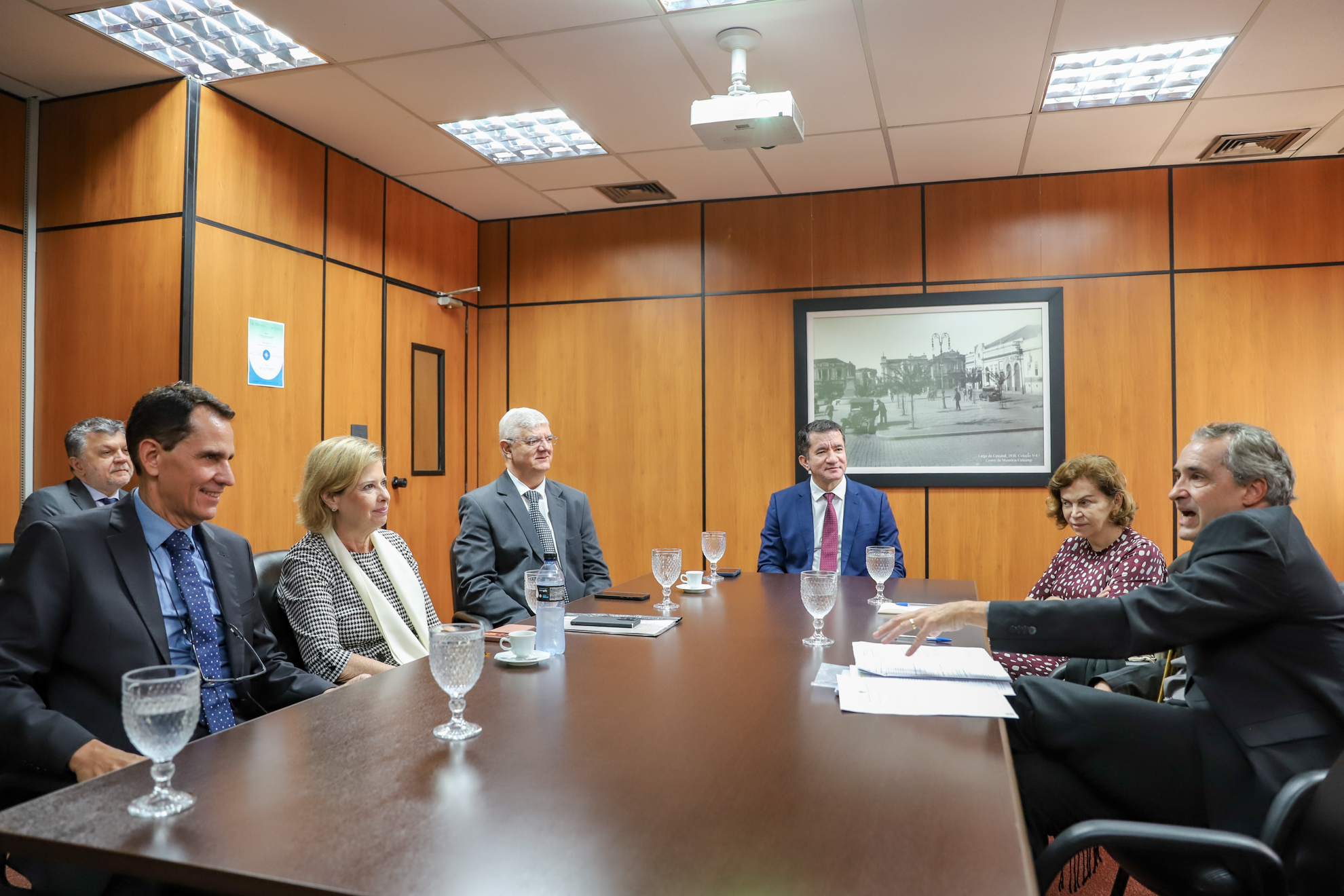 No momento, você está visualizando Corregedoria recebe visita de magistrados do TRT de Minas para conhecer os projetos Simetria-15 e Especializa & Equaliza