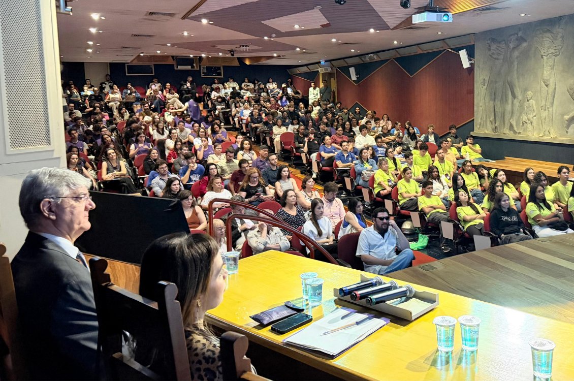 No momento, você está visualizando “Você vê, você age!”: seminário em Ribeirão Preto debate proteção de crianças e adolescentes no ambiente digital