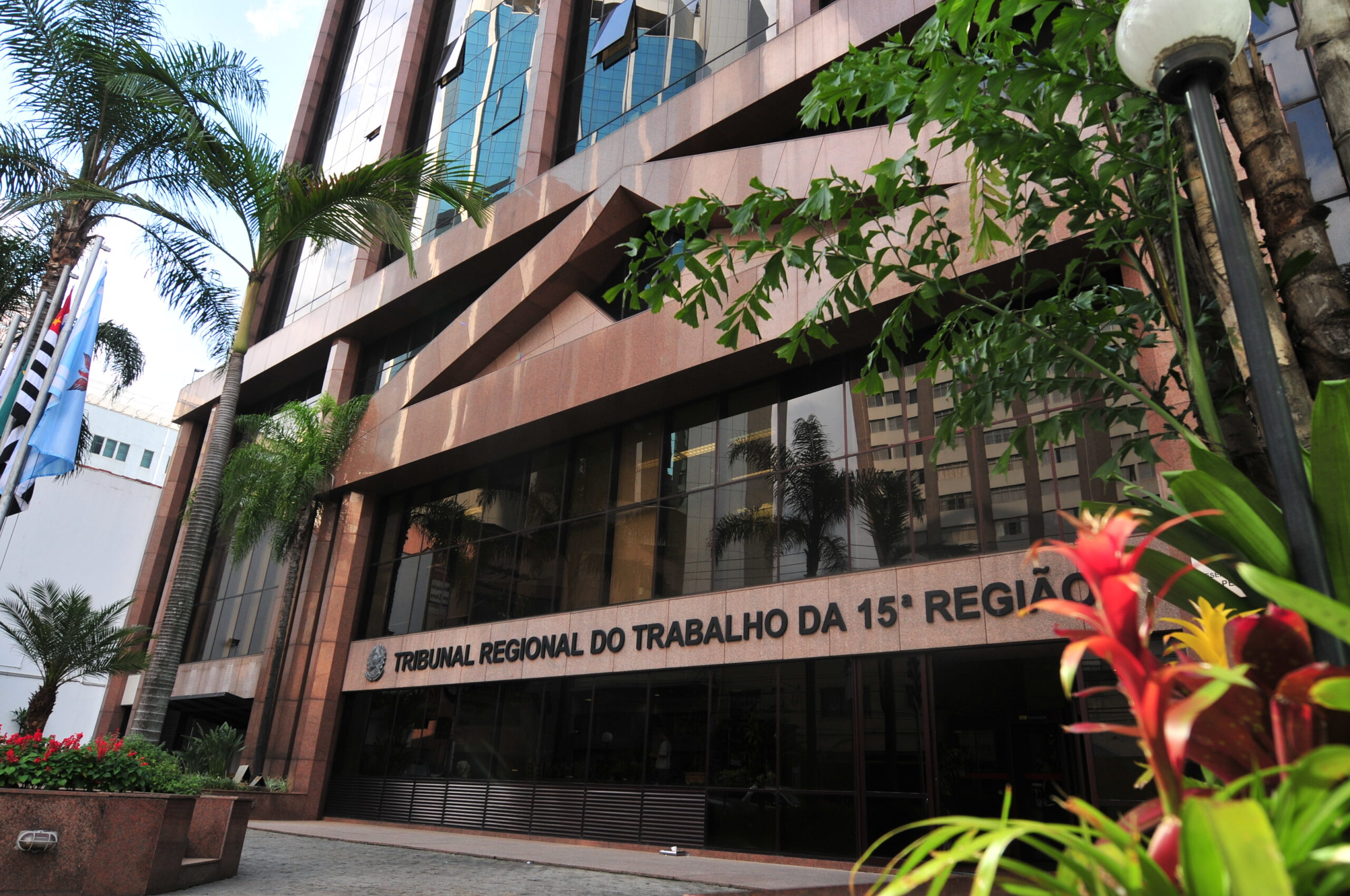 No momento, você está visualizando Presidência da República nomeia novos desembargadores do TRT-15; posse será hoje às 16h