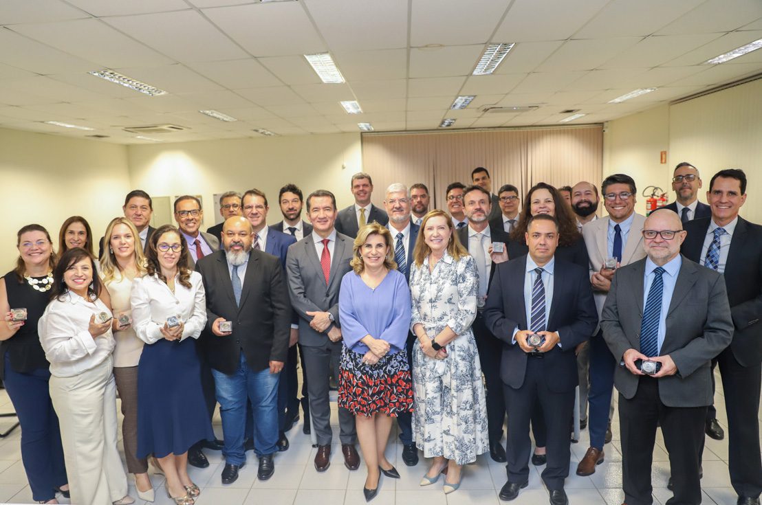 No momento, você está visualizando “Diálogos com a Primeira Instância” em Rio Preto é marcado por entrega da moeda comemorativa dos 40 anos do TRT-15