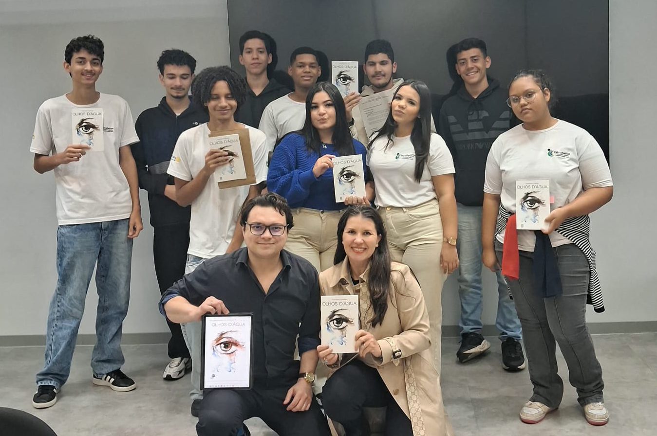 No momento, você está visualizando Projeto de leitura e escrita criativa incentiva formação literária e pensamento crítico de jovens do Programa de Aprendizagem Social do TRT-15