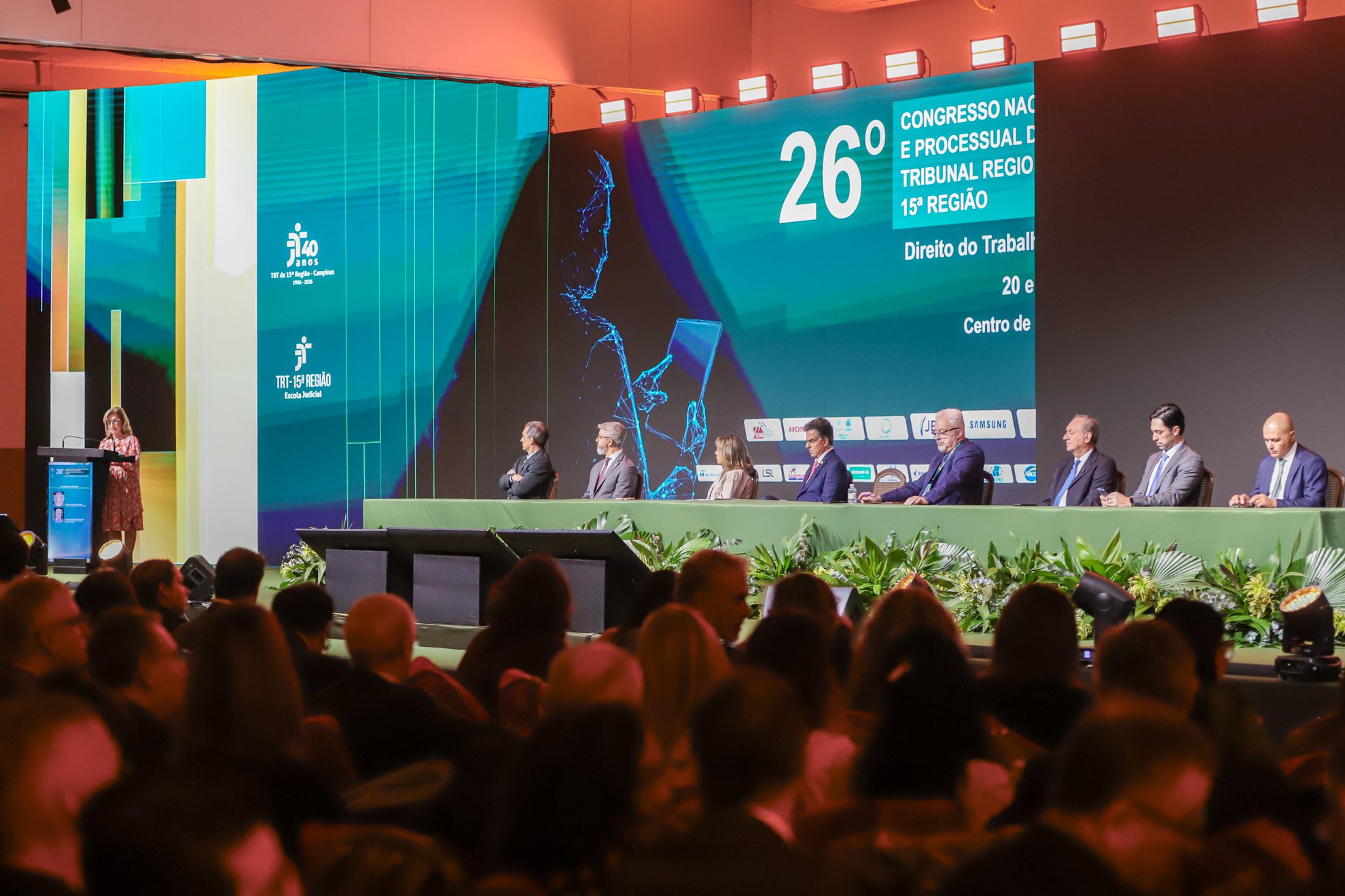 No momento, você está visualizando Legado histórico, desafios de hoje e as fronteiras do amanhã inspiram debates na 26ª edição do Congresso do TRT-15