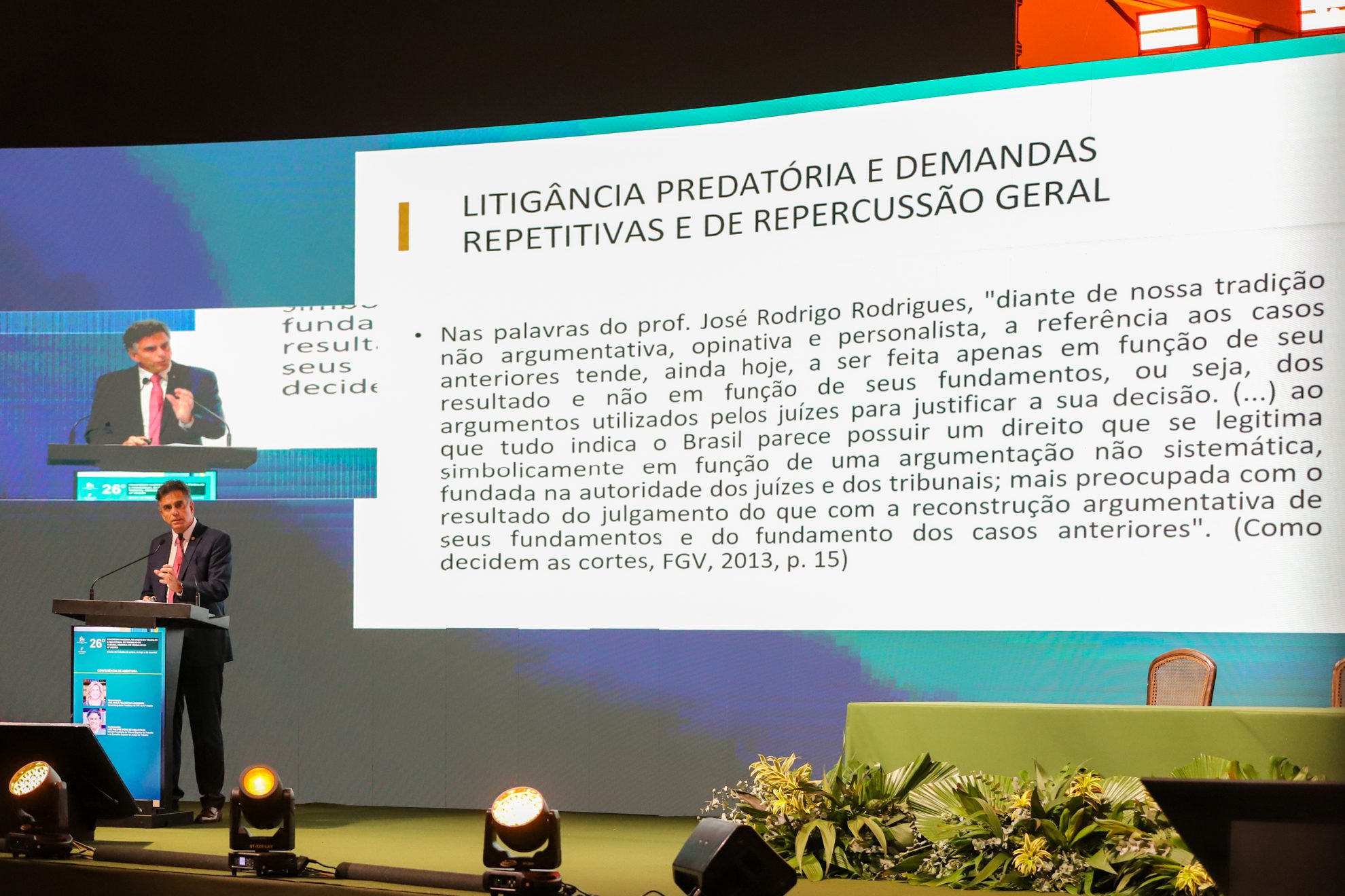 No momento, você está visualizando Presidente do TST, ministro Luiz Philippe, fala sobre litigância predatória em conferência de abertura