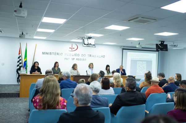 No momento, você está visualizando Magistrados do TRT-15 destacam força da conciliação em seminário promovido pelo MPT