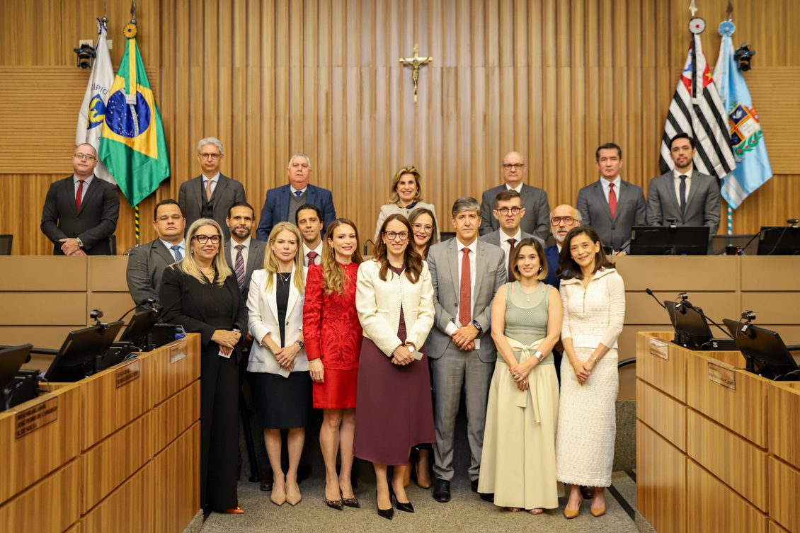 No momento, você está visualizando 15 juízes tomam posse como titulares de vara do trabalho do TRT-15