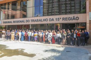 Leia mais sobre o artigo TRT-15 recebe visita de estudantes da Anhanguera e Univap